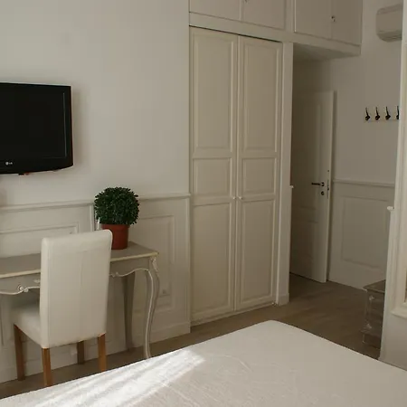 Alojamento de Acomodação e Pequeno-almoço Alba Sul Vaticano