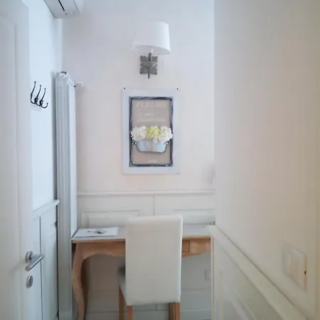 Alojamento de Acomodação e Pequeno-almoço Alba Sul Vaticano Roma